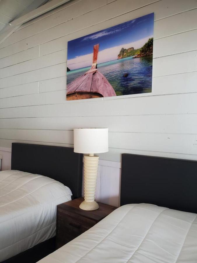 Hollywood Gardens Inn & Suites Eksteriør bilde